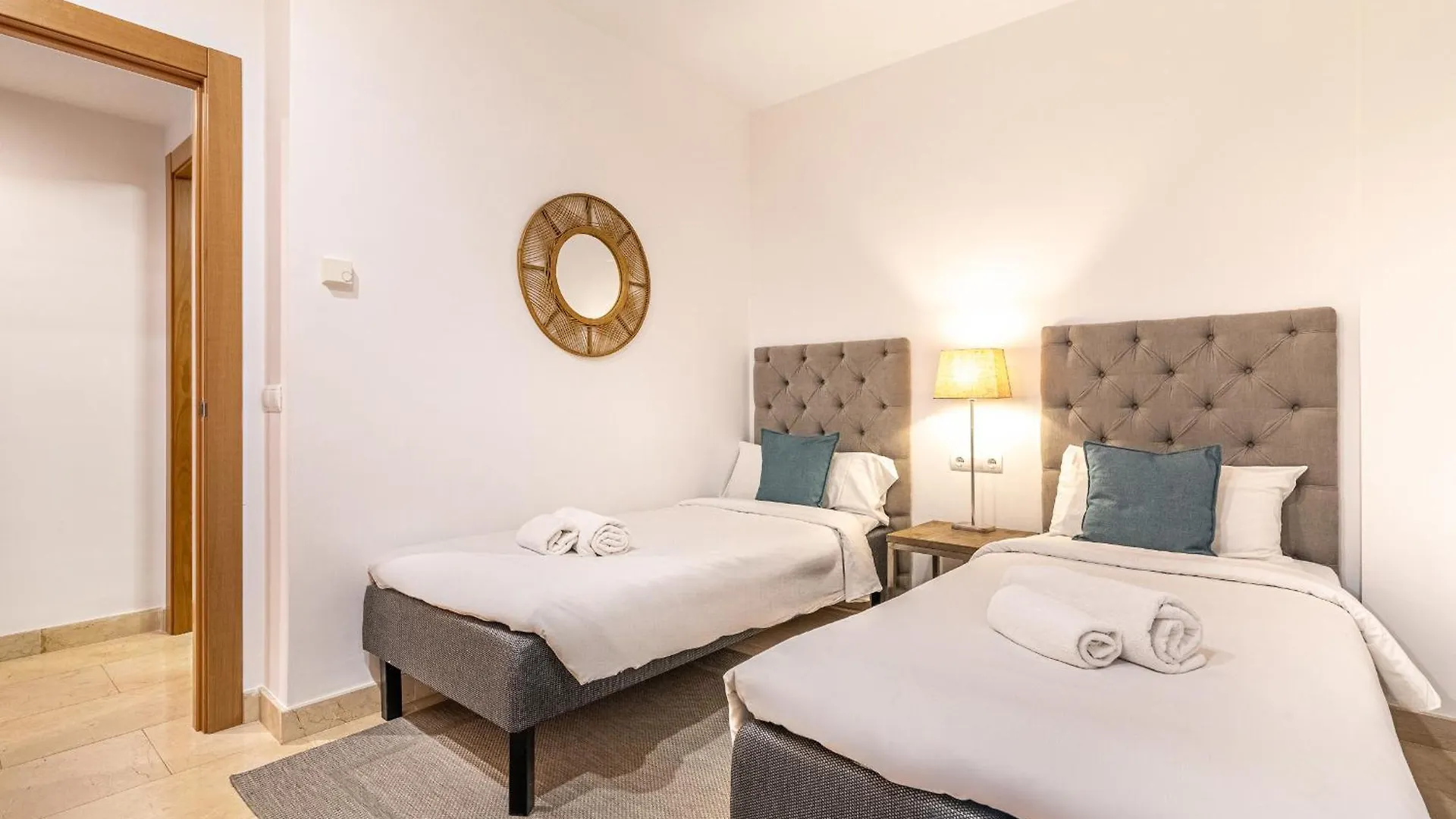 Sea Views And Garden In Hacienda Cifuentes Apartment Estepona 0*,
